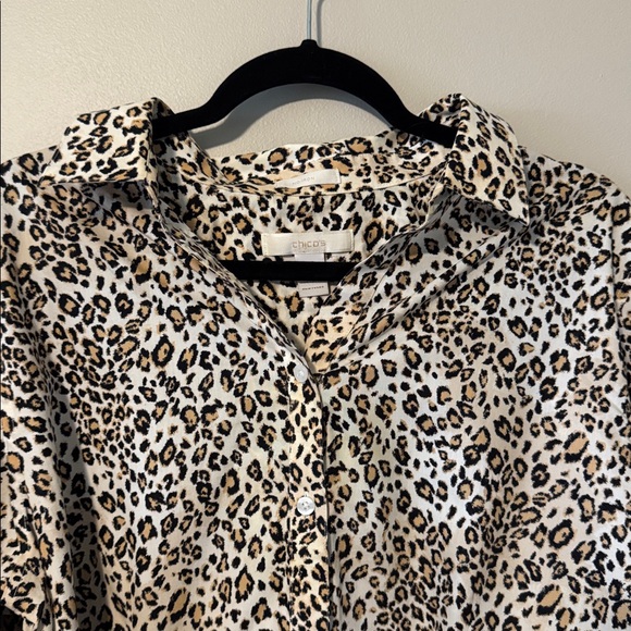 Chico’s No-Iron Cheetah Blouse - Picture 4 of 5